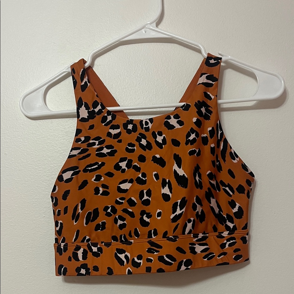 FABLETICS Cheetah 🐆 Print Cross-Back Orange Sports Bra